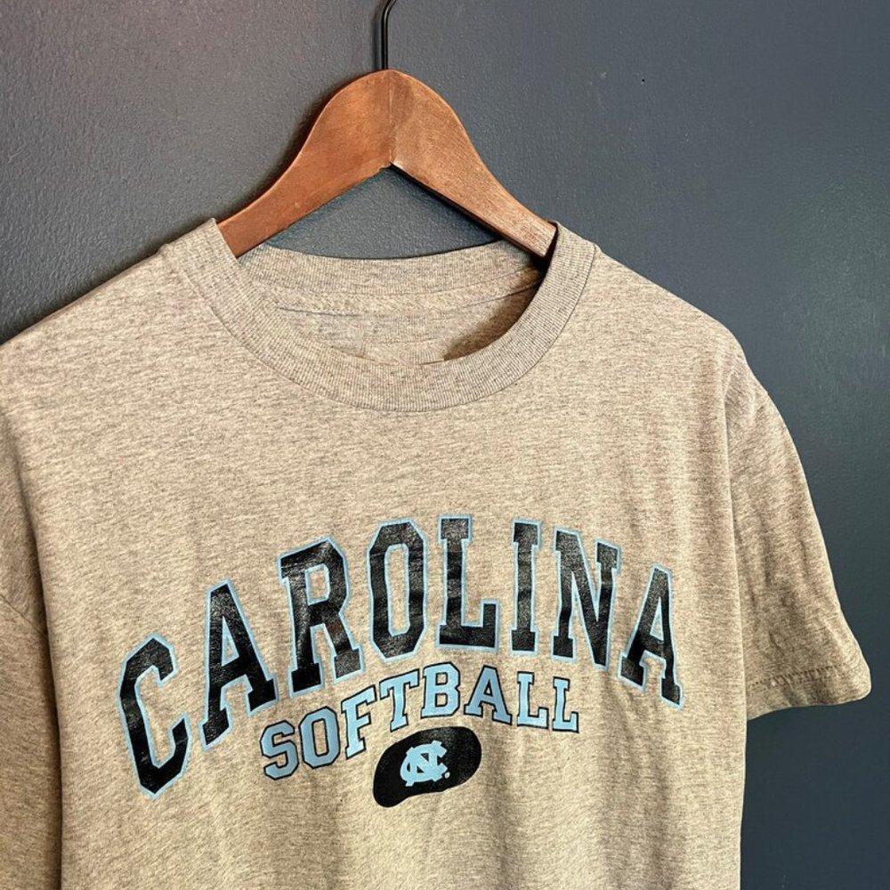 University Of North Carolina Retro Y2K College Fan T-Shirt - Picture 1 of 4